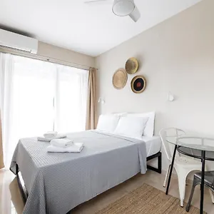 Apartament Boho, Salonic